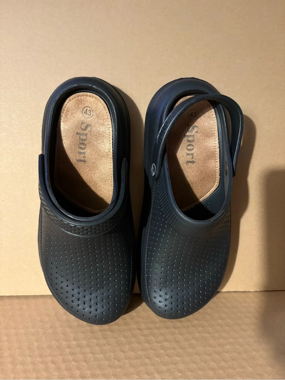 Women Black Slip-On Comfort Clogs